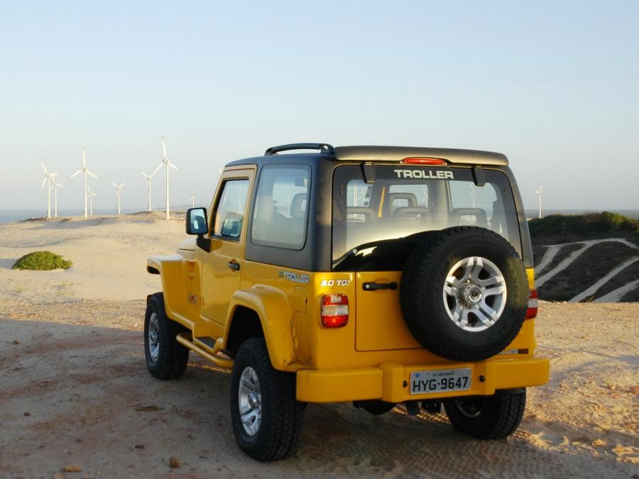  Troller T4 2009 года  (фото 10 из 14)